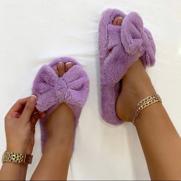 New cute purple now fuzzy - Picture 4 of 6